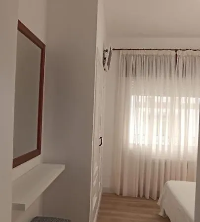Πανσιόν Linar 3*