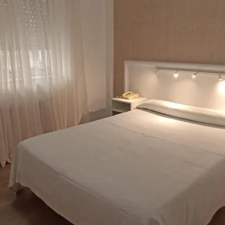 Πανσιόν Linar