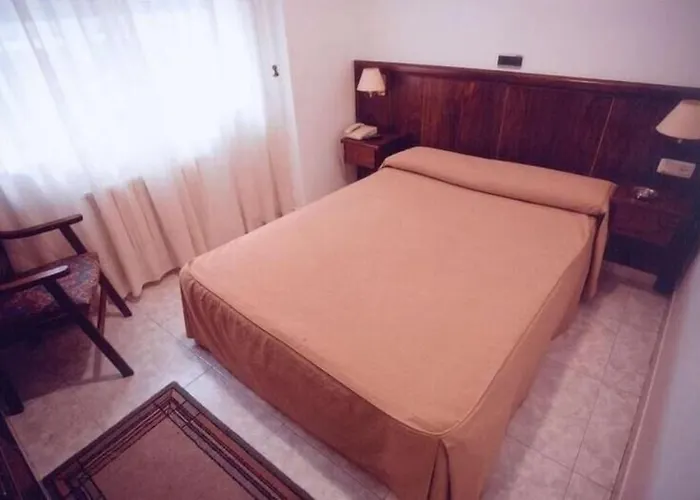 Linar Guest house A Coruna